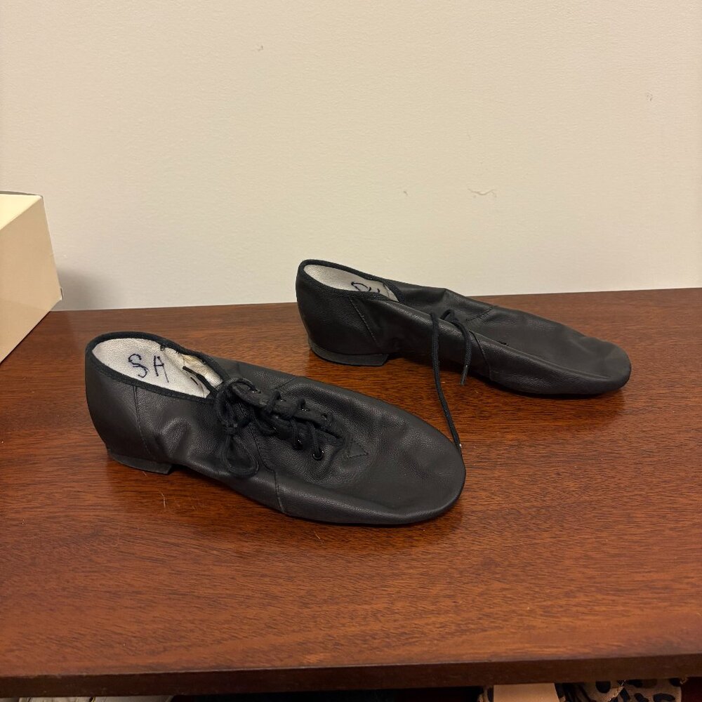 Ballet shoes